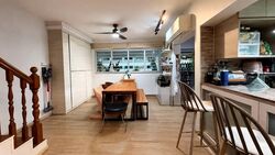 Blk 327 Jurong East Street 31 (Jurong East), HDB Executive #595182991